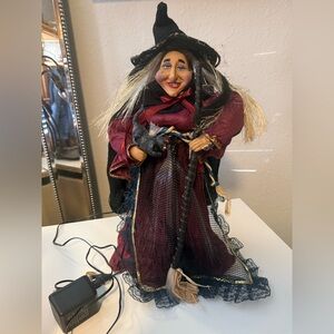 Vintage 1990s Fiber Optic Halloween Witch – 19” tall